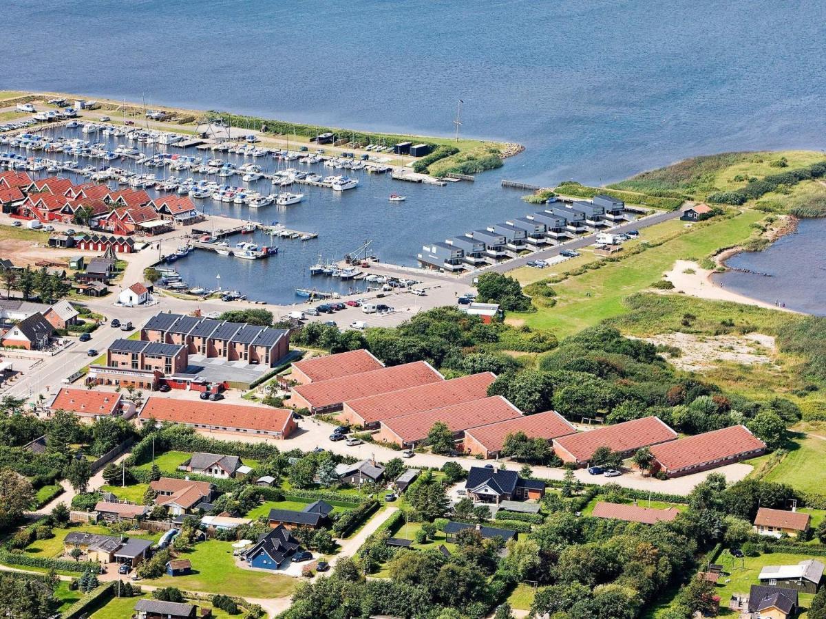 6 Person Holiday Home On A Holiday Park In Hemmet エクステリア 写真