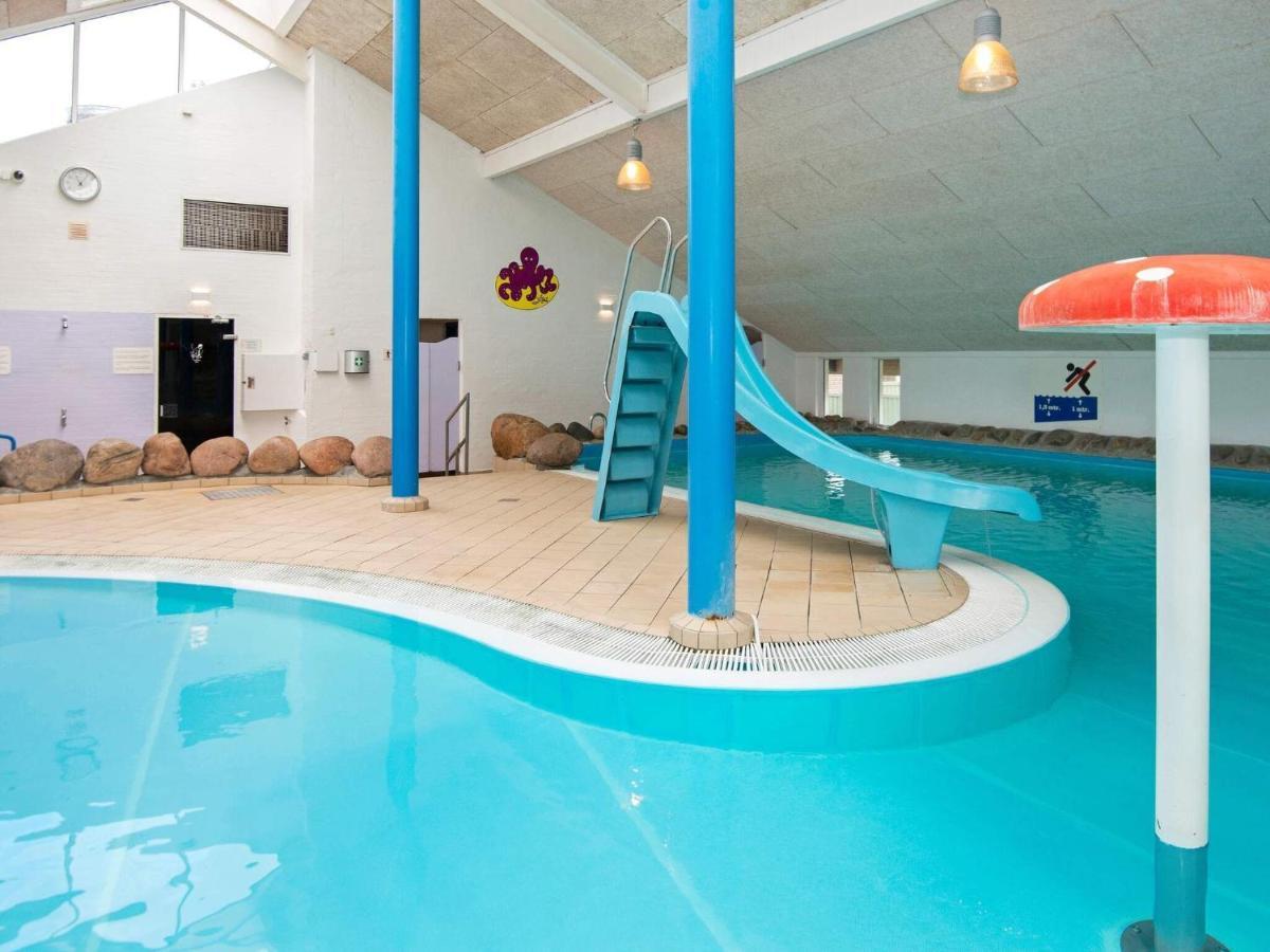 6 Person Holiday Home On A Holiday Park In Hemmet エクステリア 写真