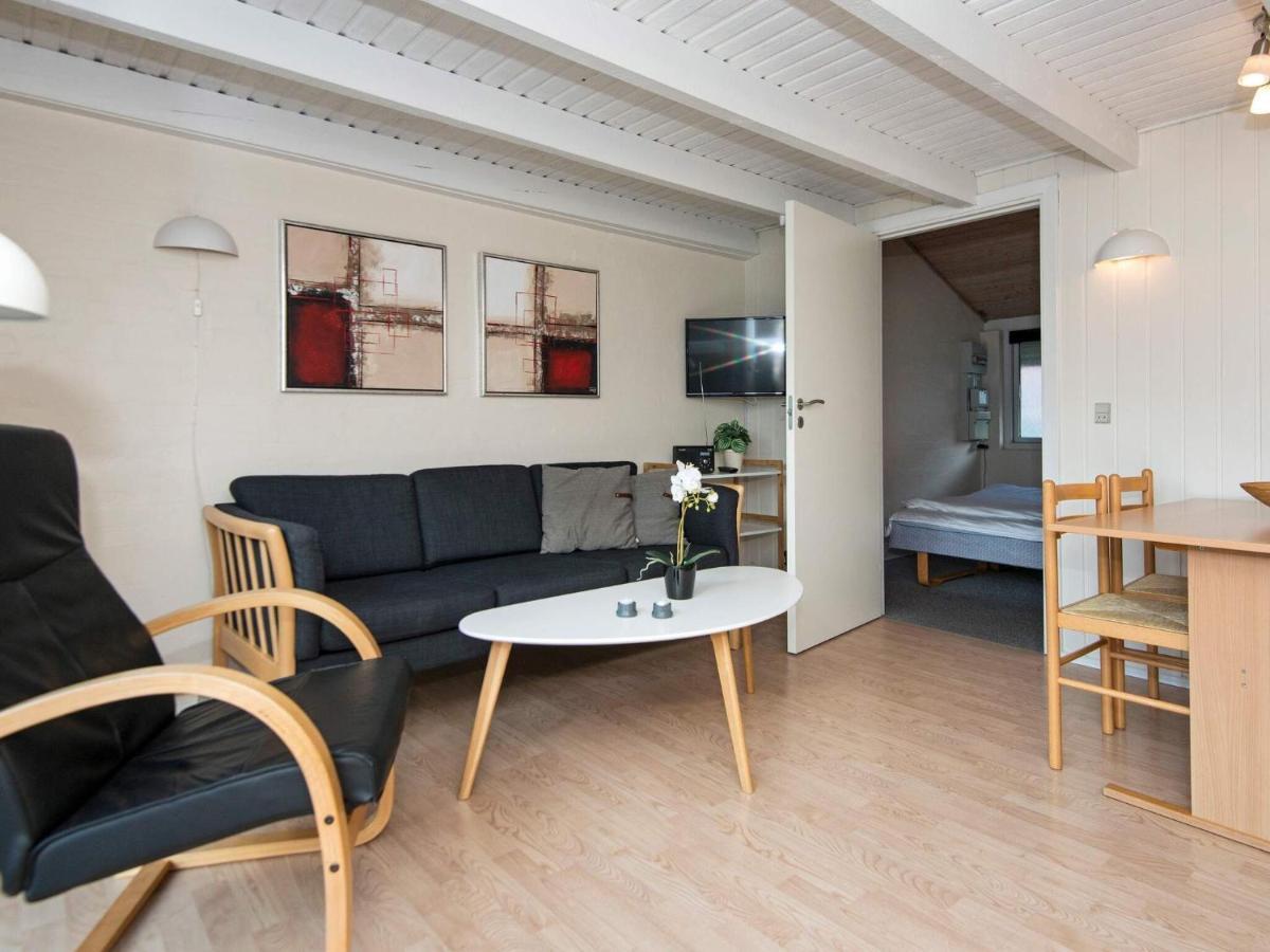 6 Person Holiday Home On A Holiday Park In Hemmet エクステリア 写真